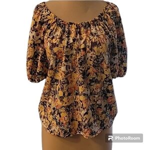 HOPE & Harlow floral Blouse size medium